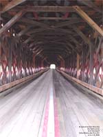 Pont Perreault, Notre-Dame-des-Pins,QC (Plus long pont couvert au Qu�bec)
